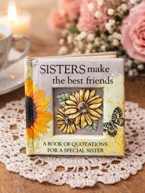 Like New: "Sisters Make the Best Friends" Mini Quote Book